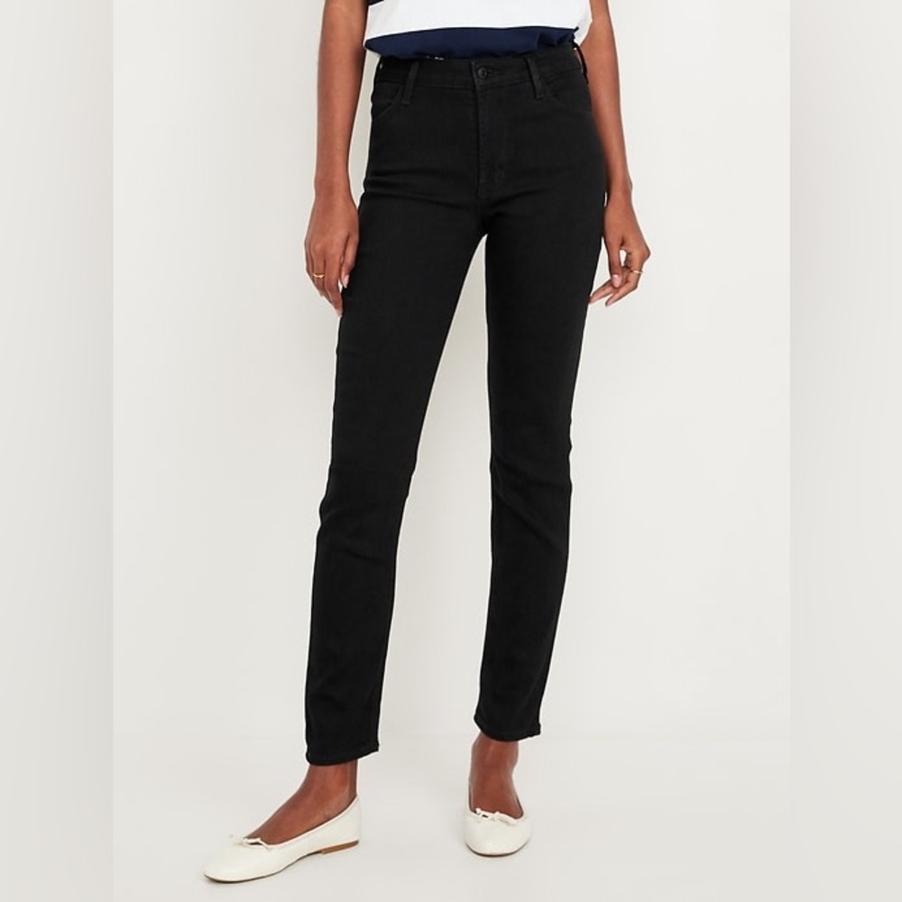 Old Navy High-Waisted Wow Straight Ankle Jeans